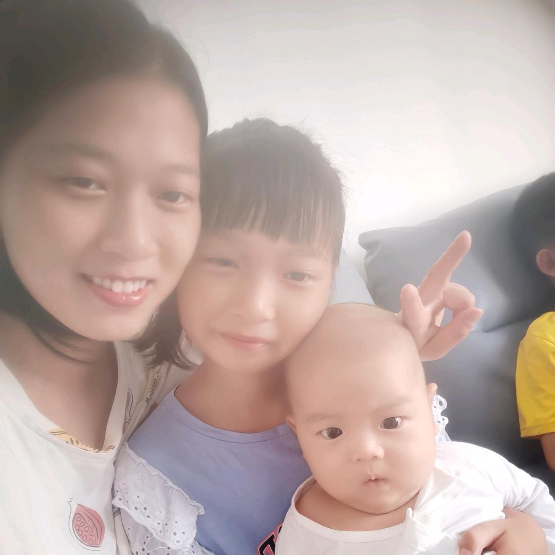 记得微笑面对生活