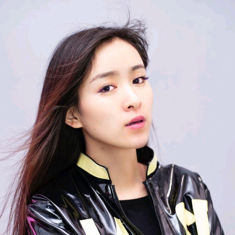 抬脚，扫橘子皮