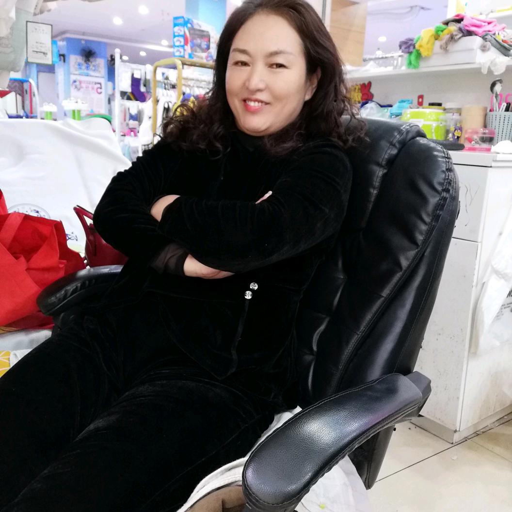 小琼