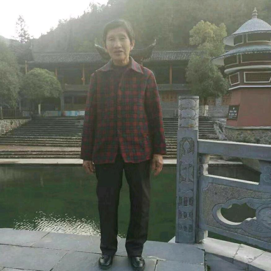 幸福美满。
