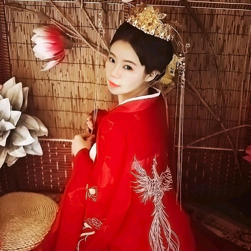 彩霞