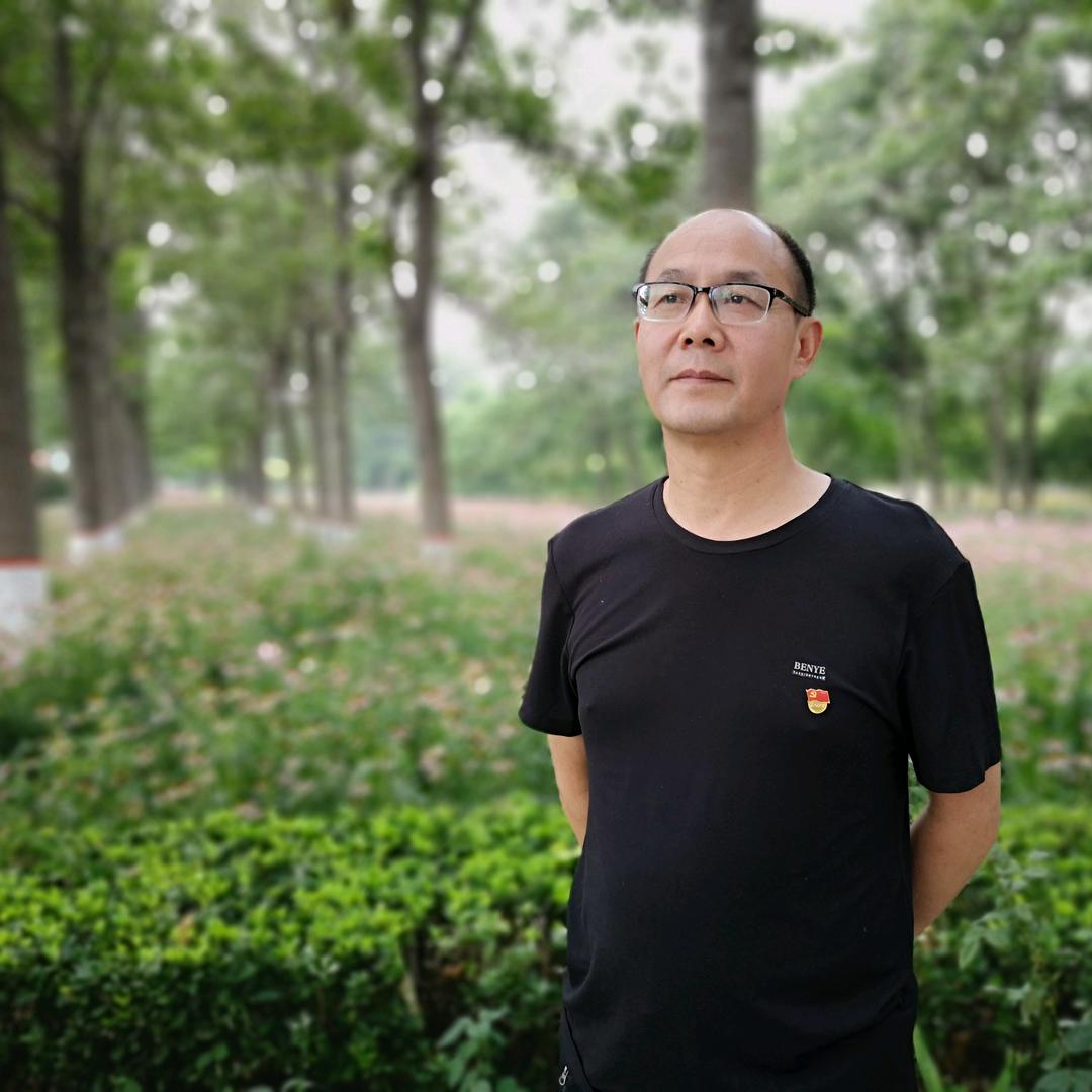 天润百姓大舞台齐台长