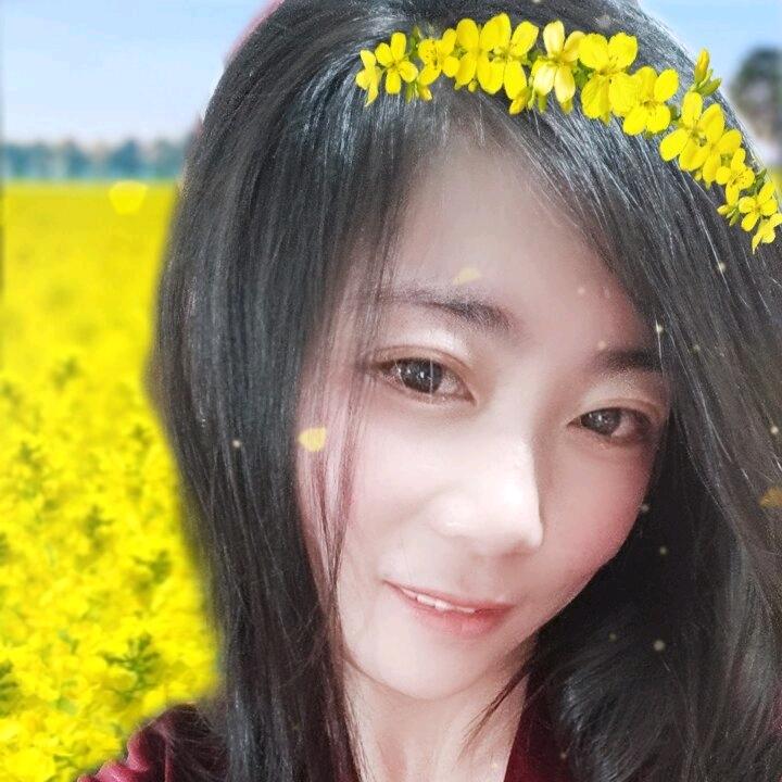 穿拖鞋的公主👸