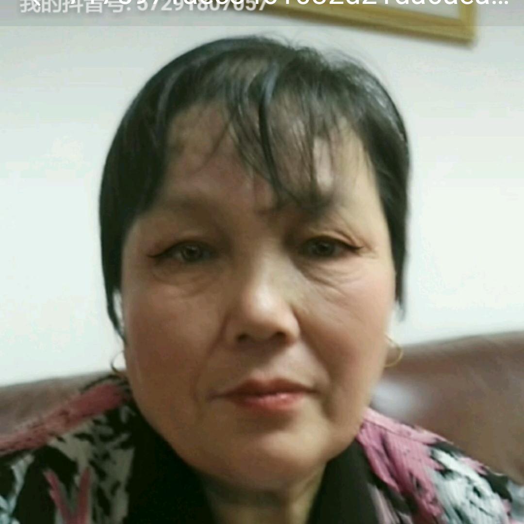 萍水相逢