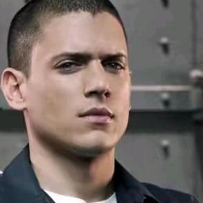 不再卑微的黄童鞋