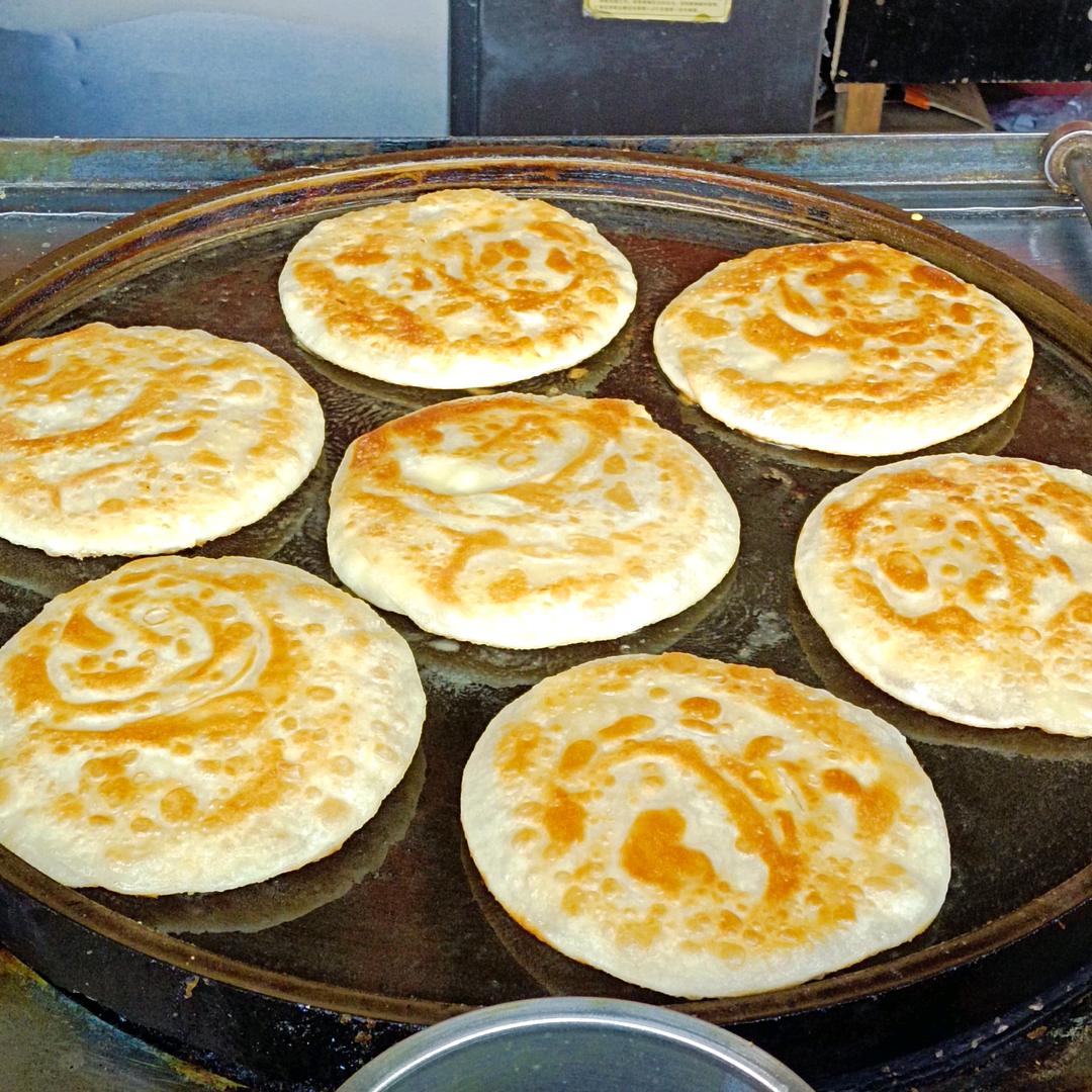 烤炉灌饼～烤冷面