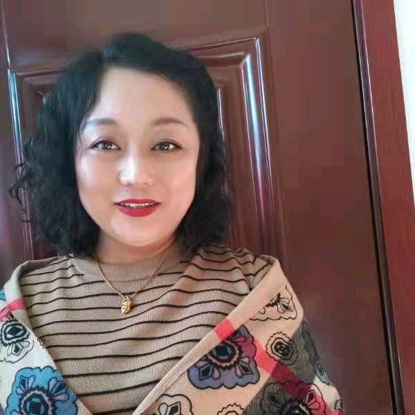 佳荣家具顾问李中伟