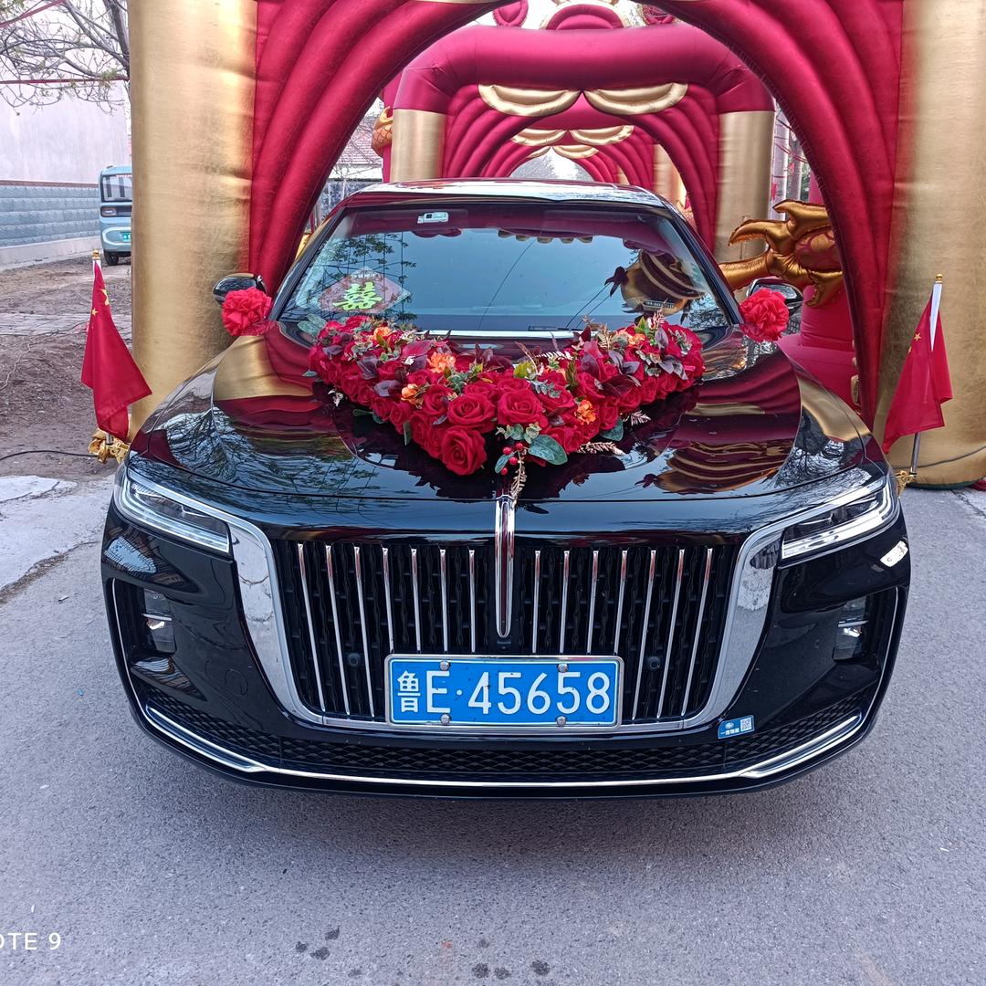 ꧁꫞꯭ 奋斗的小青年꧂`