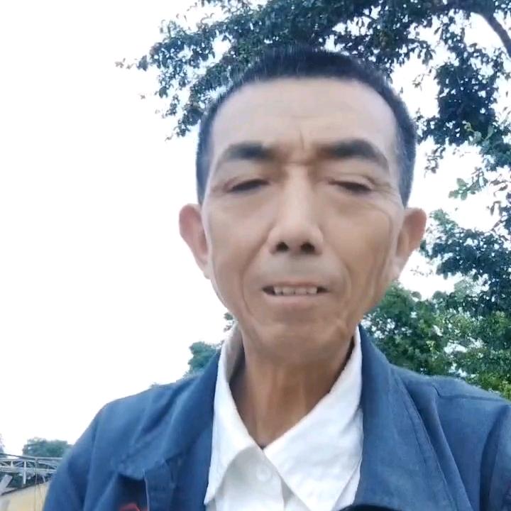 七旬老汉