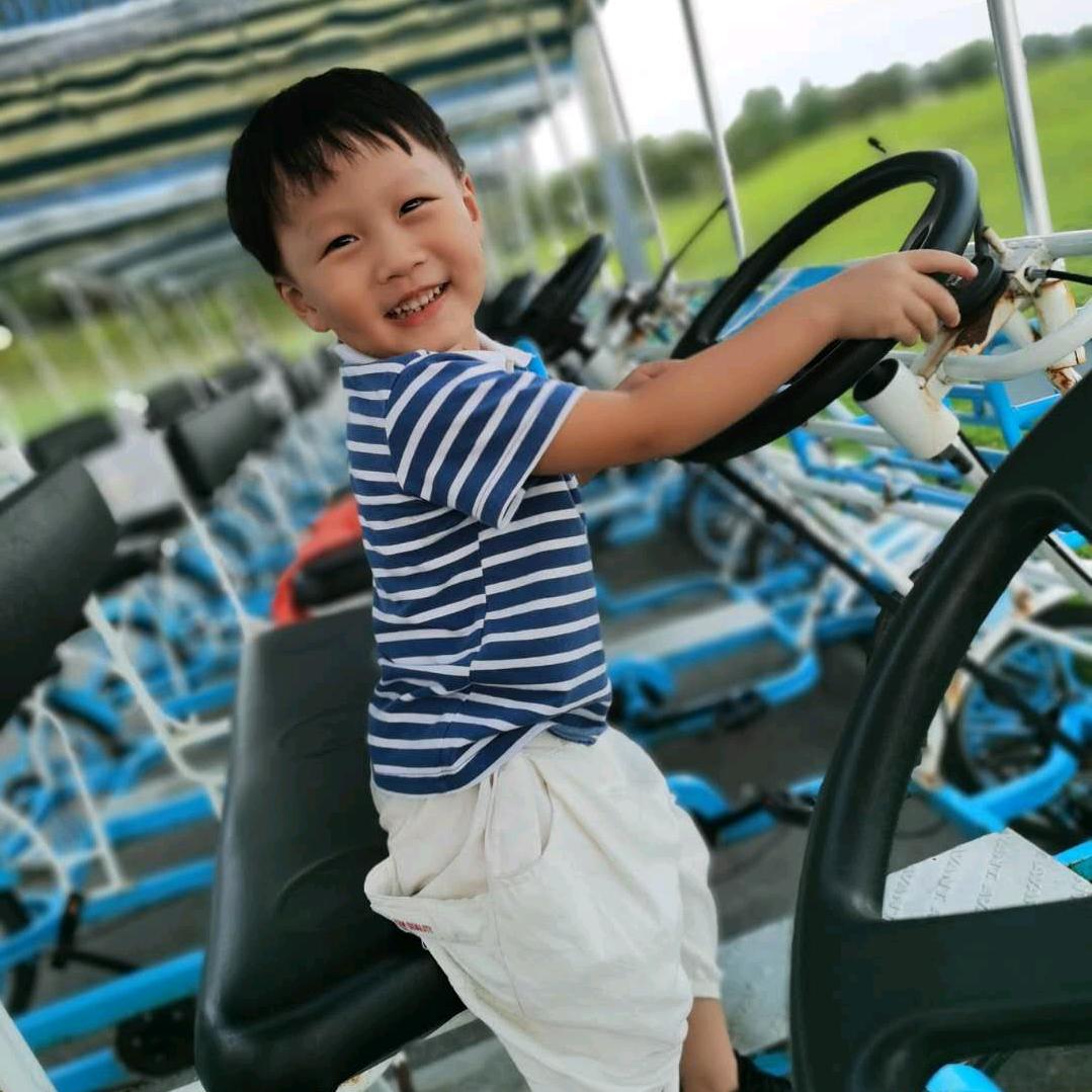 幸福一家人☺