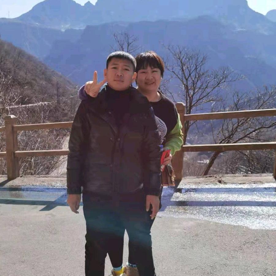 齐齐哈尔沙发厂李玲