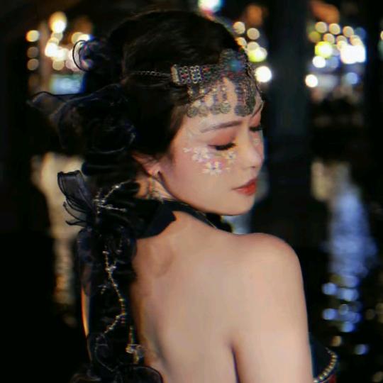 落叶之秋，落难知友。