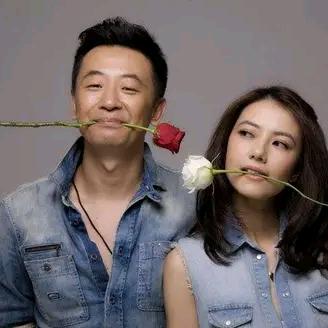 天空飘过几个字。