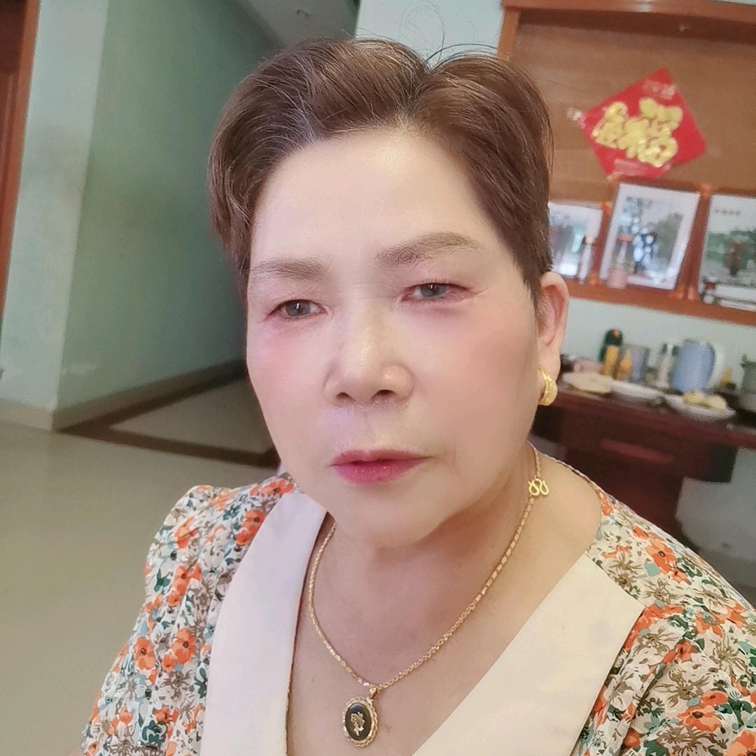 何兴玉