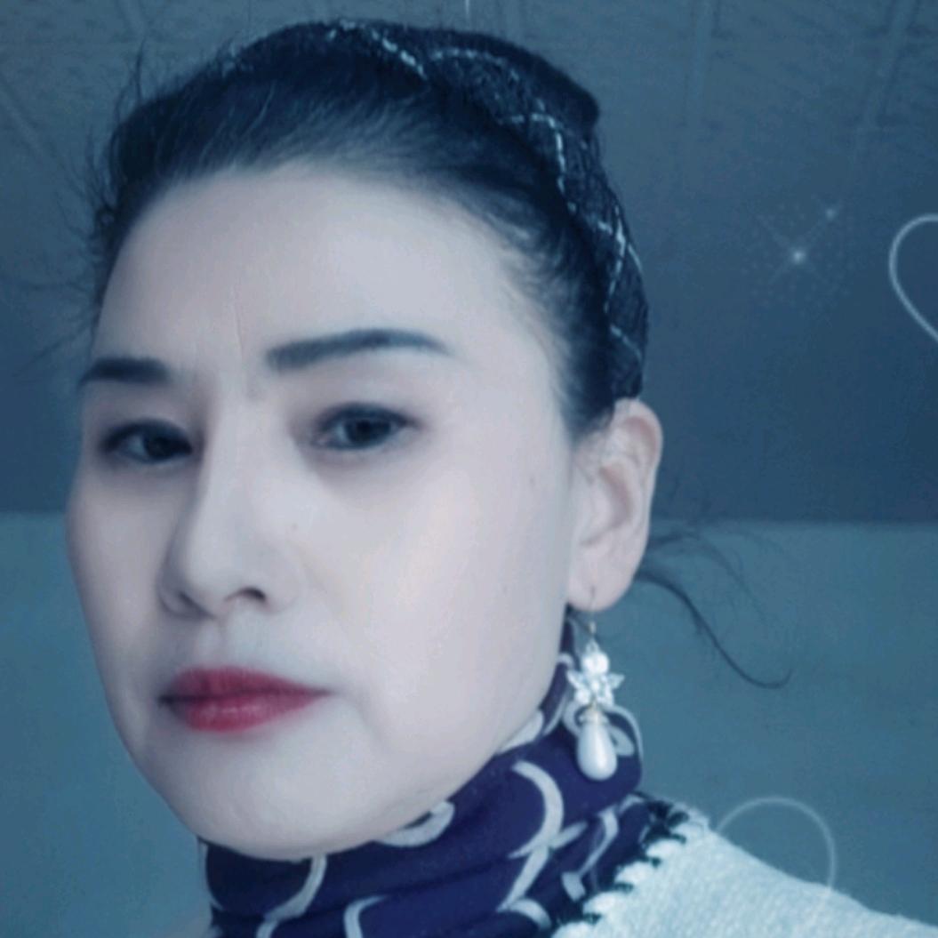 莹莹5（拒绝私聊）