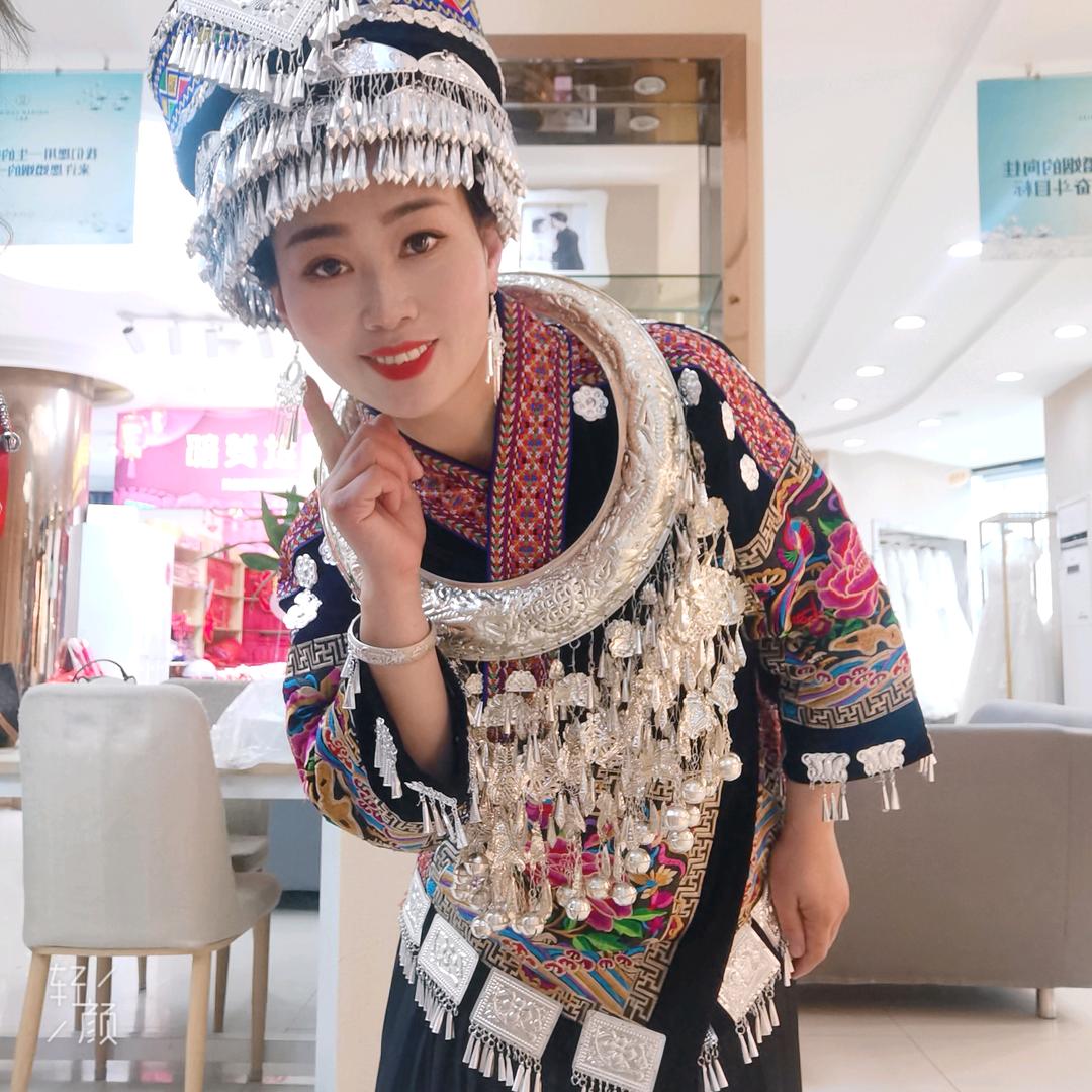 土家幺妹黔江鸡杂直营店