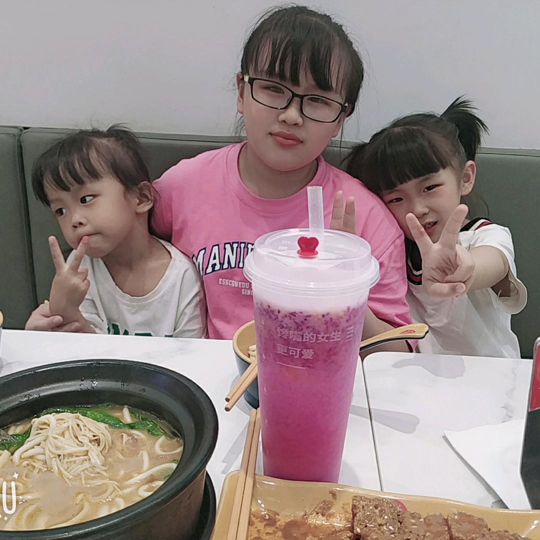 一瓶紫可乐