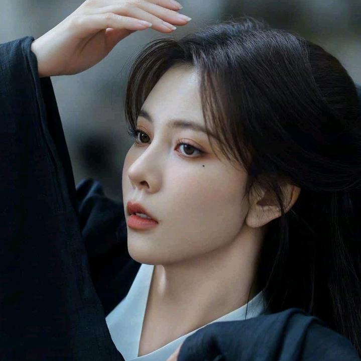 莹莹