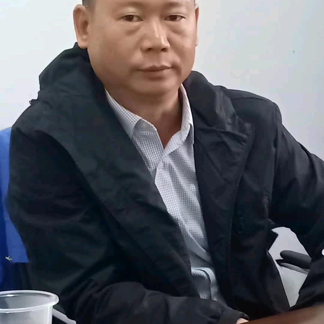 万源市荣世驾校