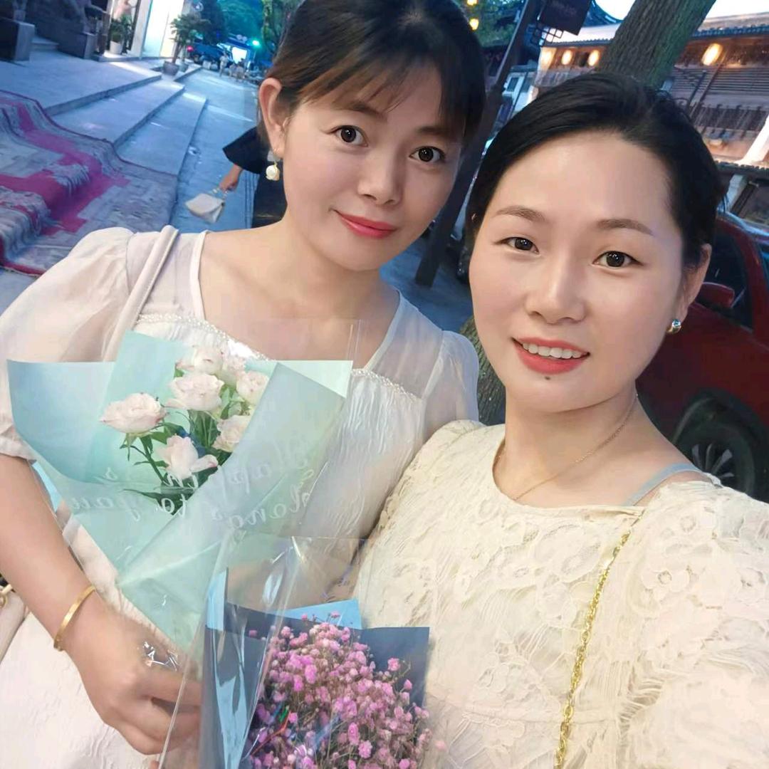 王   后余生