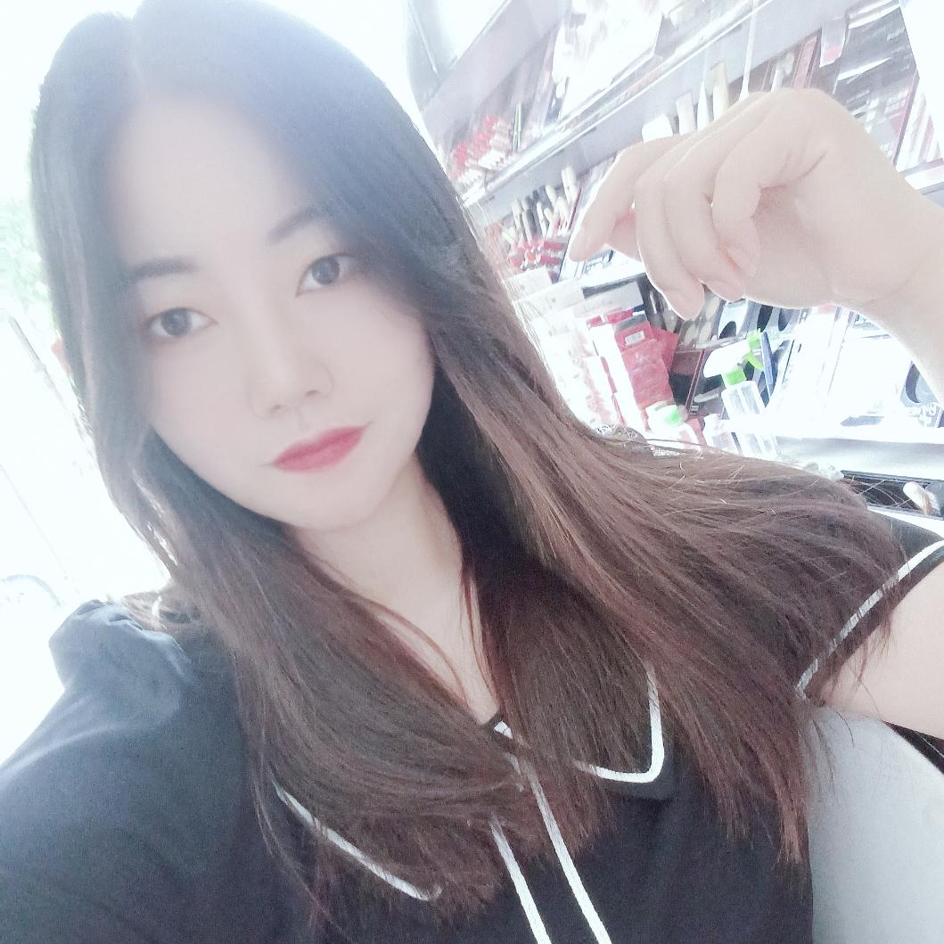 艳美