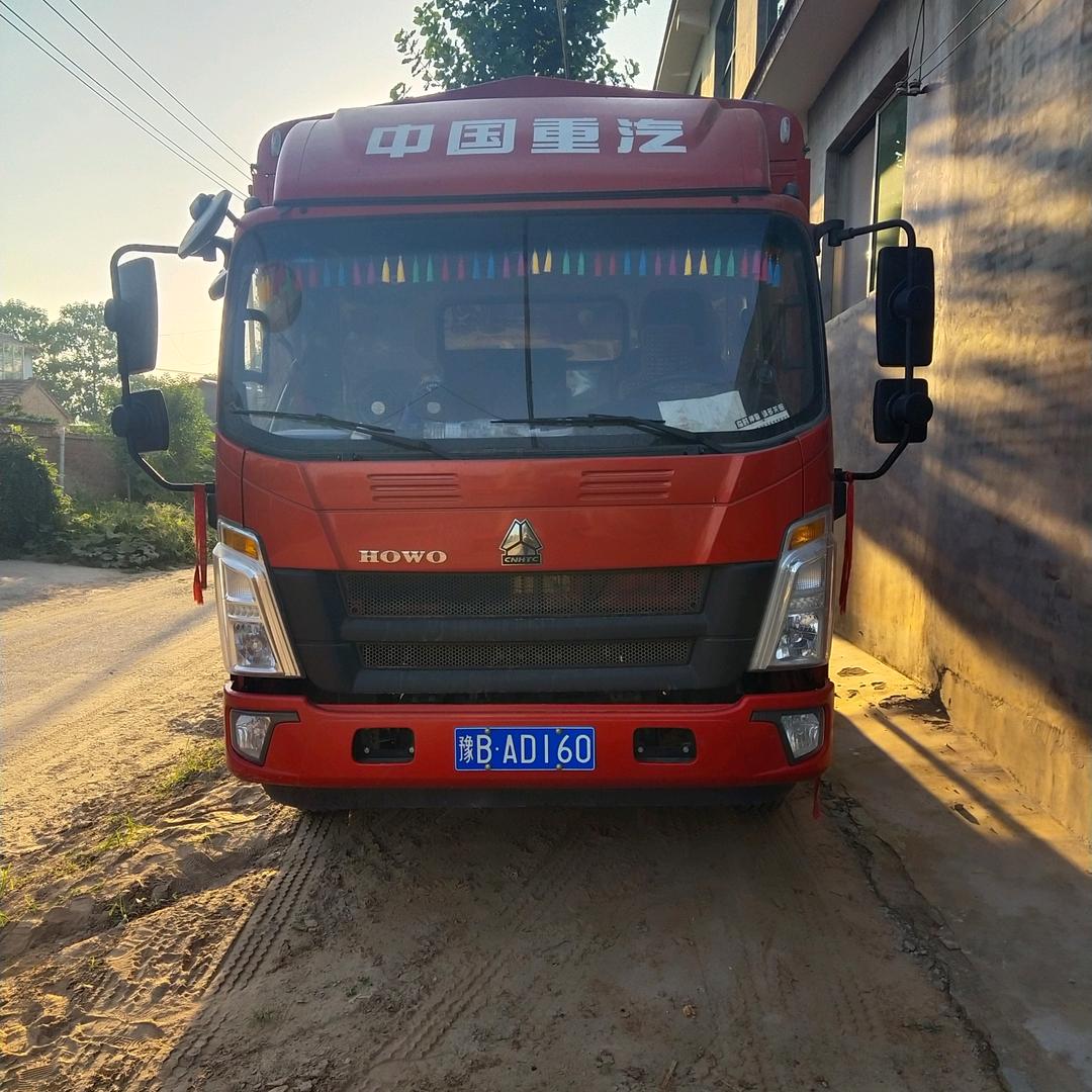 花生秧牛马羊草供应商