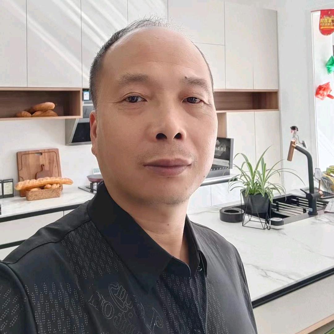 南阳黎美嘉全屋定制工厂店