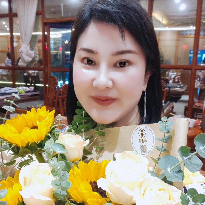 万山区人间烟火私房菜