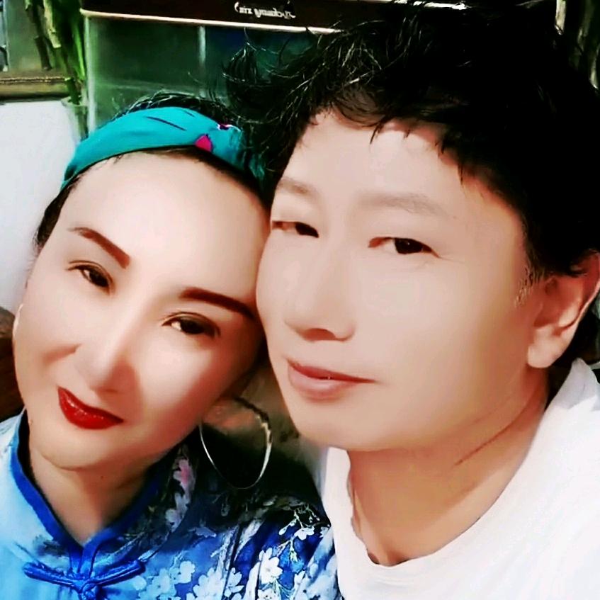 时哥时嫂