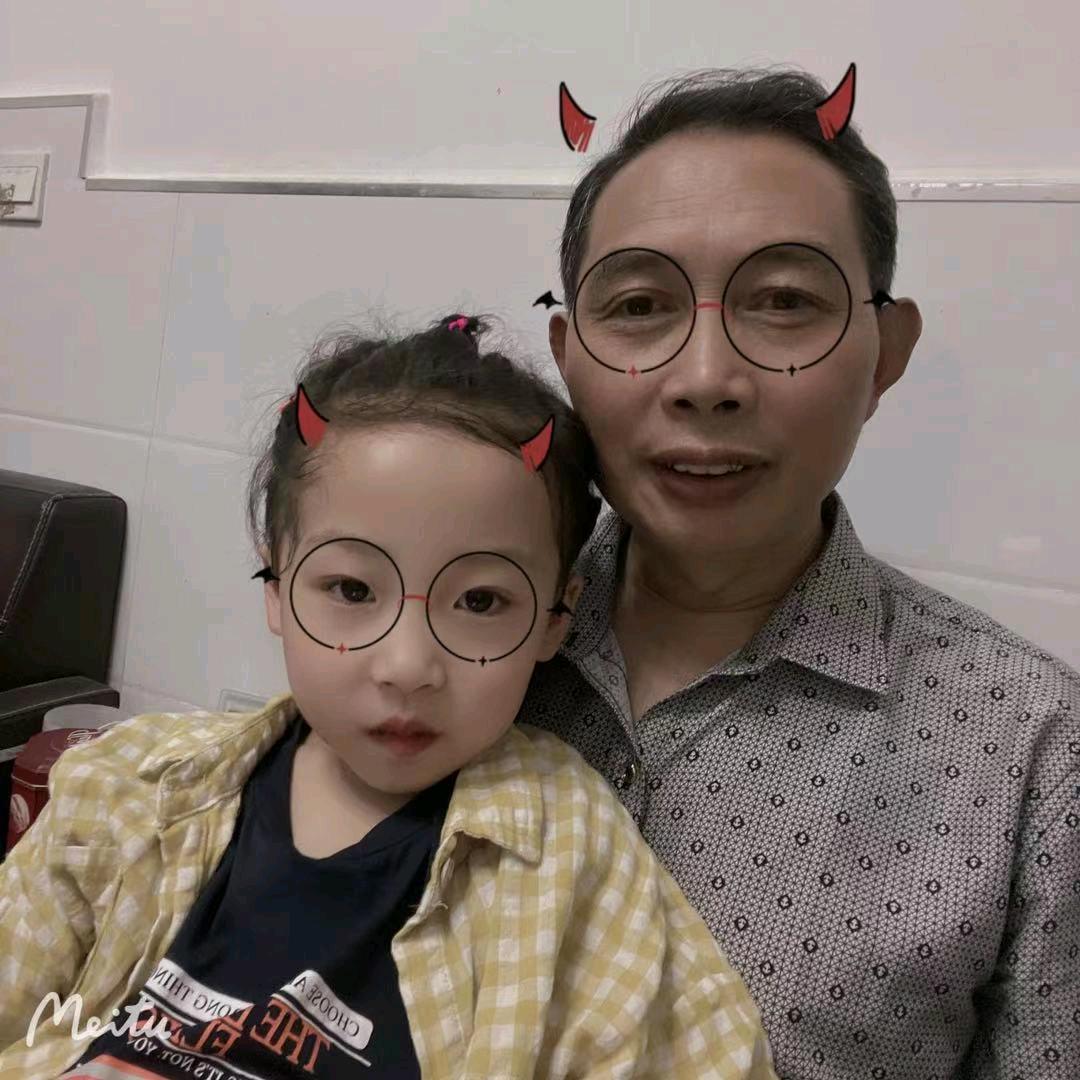 巴中市恩阳区瑞畜翔禽家庭农场