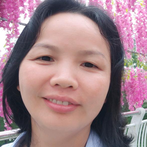 英子
