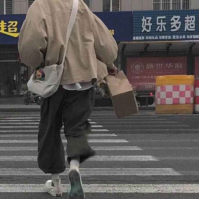 轻瞄（三角洲行动）