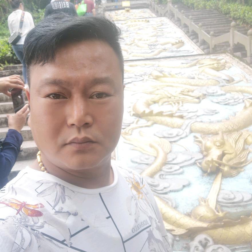 小万旧衣服回收