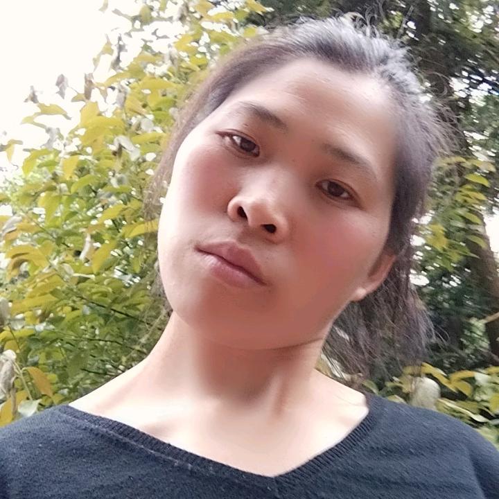 黄小燕
