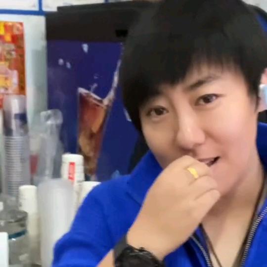 九月vip