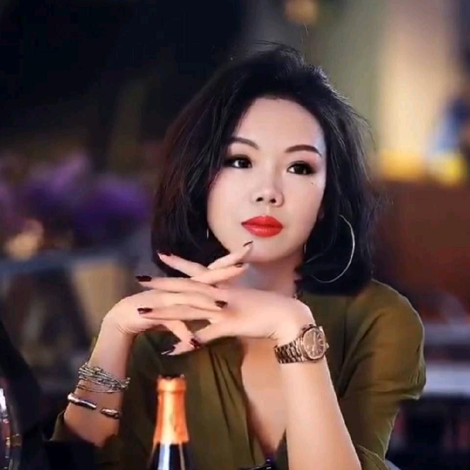 鸿发可丽爱水族朱艳萍