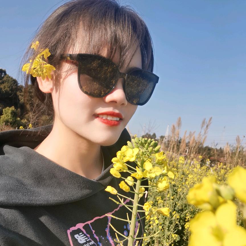 临沧锦致服饰梅荣NIIKE