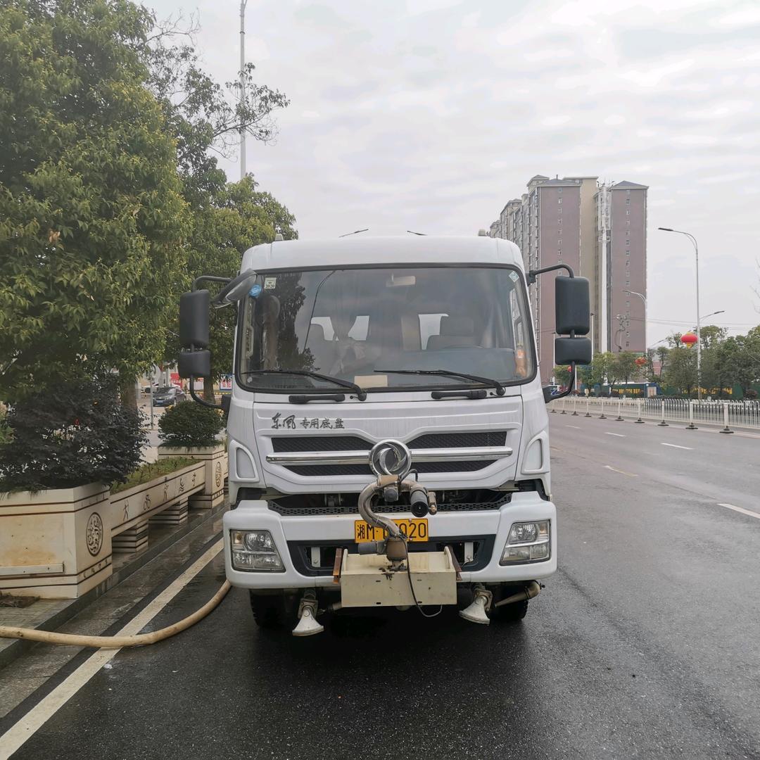 正浩车队洒水车
