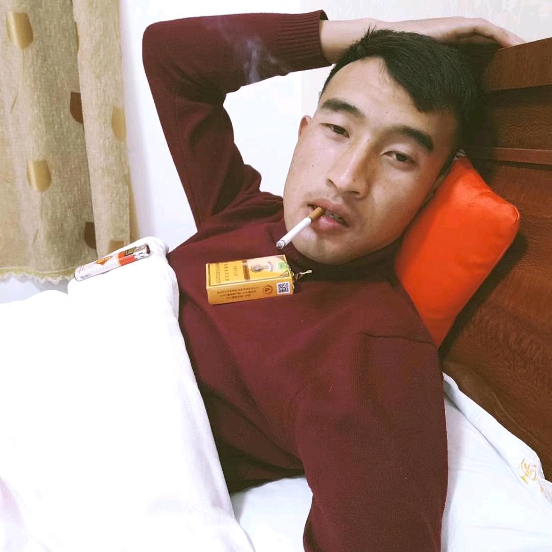 黎小伙