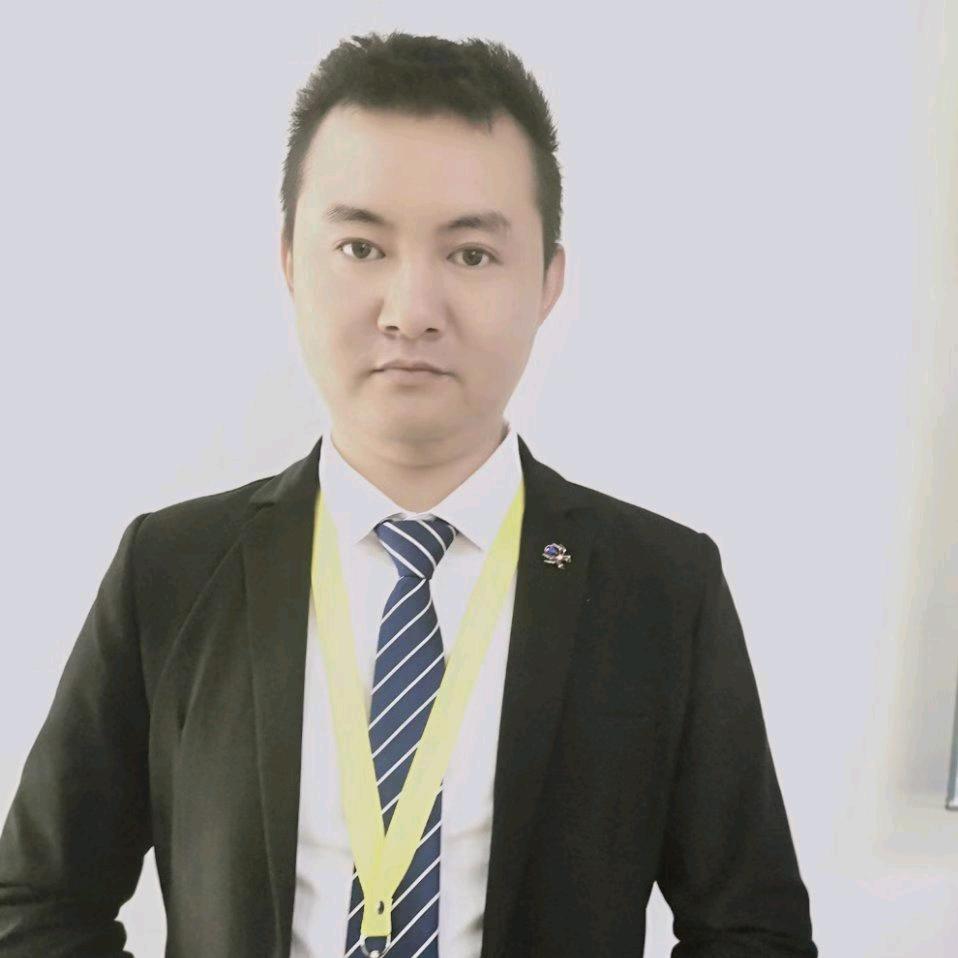 租八介