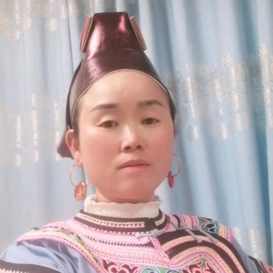 微笑面对月光