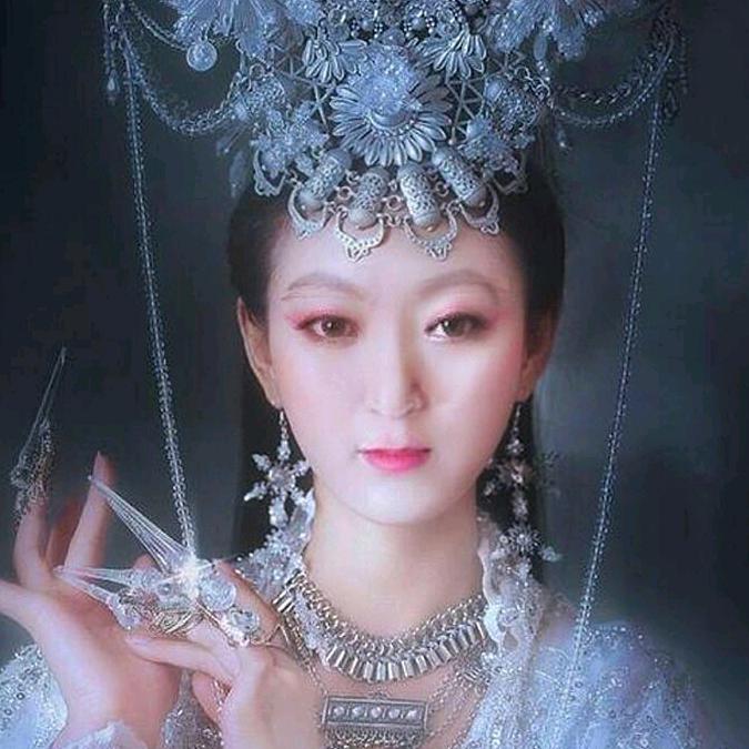 上官冰馨