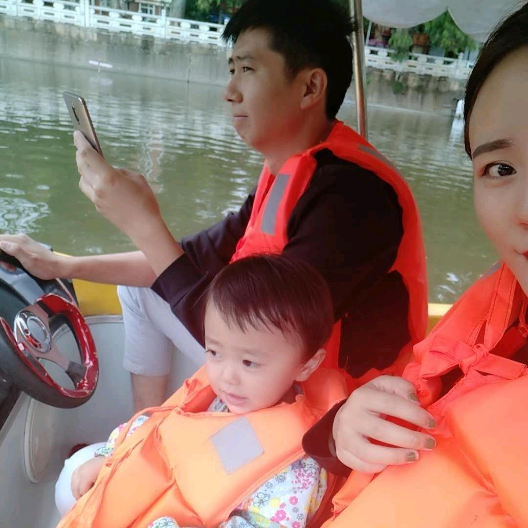 尴尬科