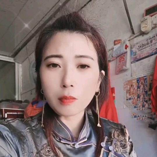 红红火火英《请勿连赞》