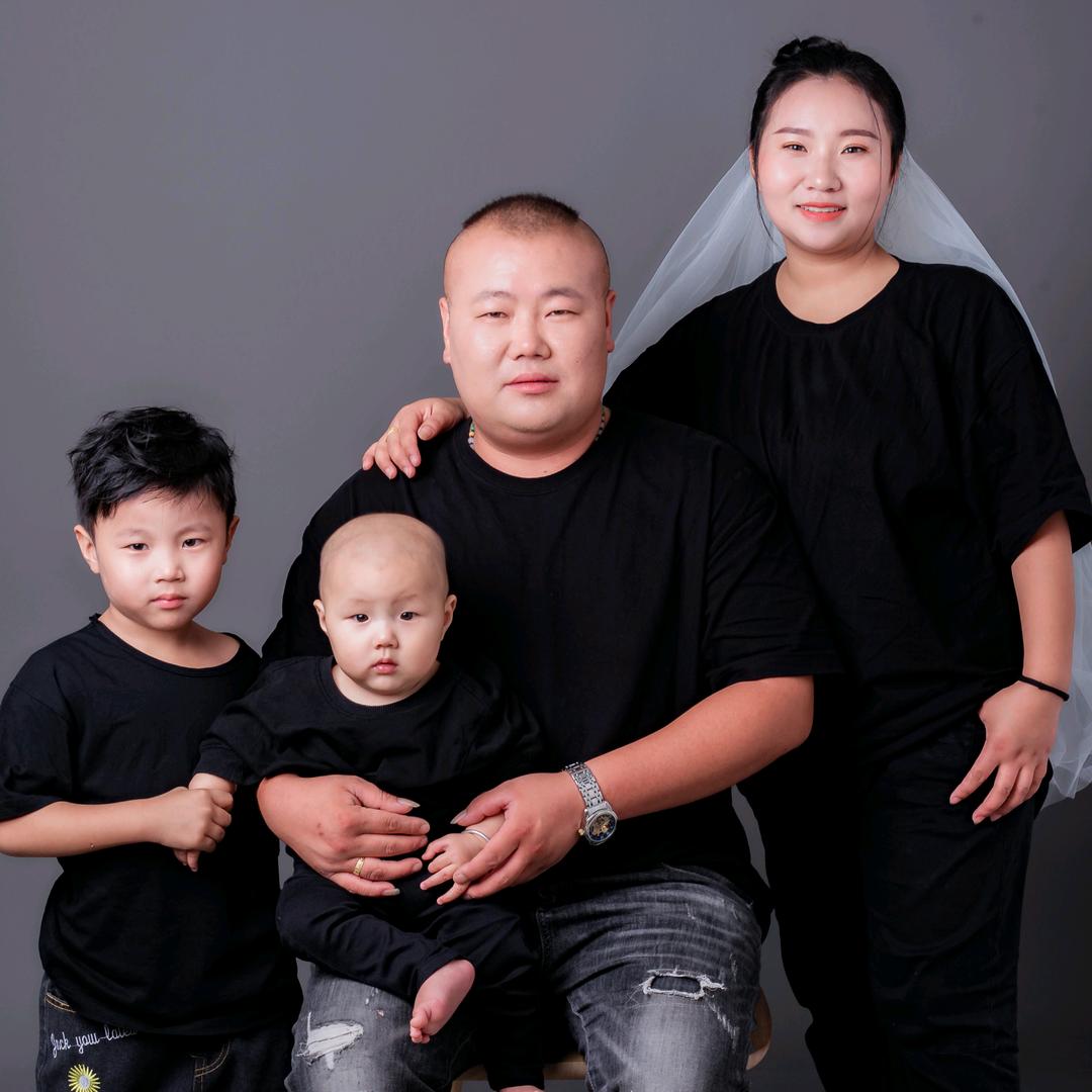 大飞两元店至多元店