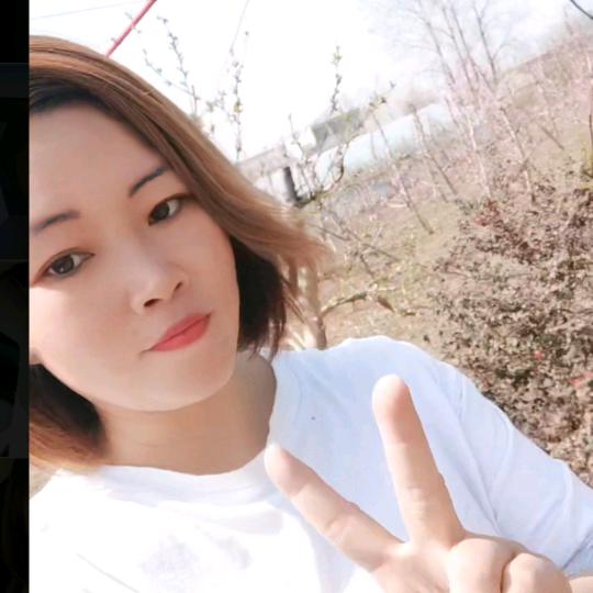 跑货拉拉养娃的小姐姐