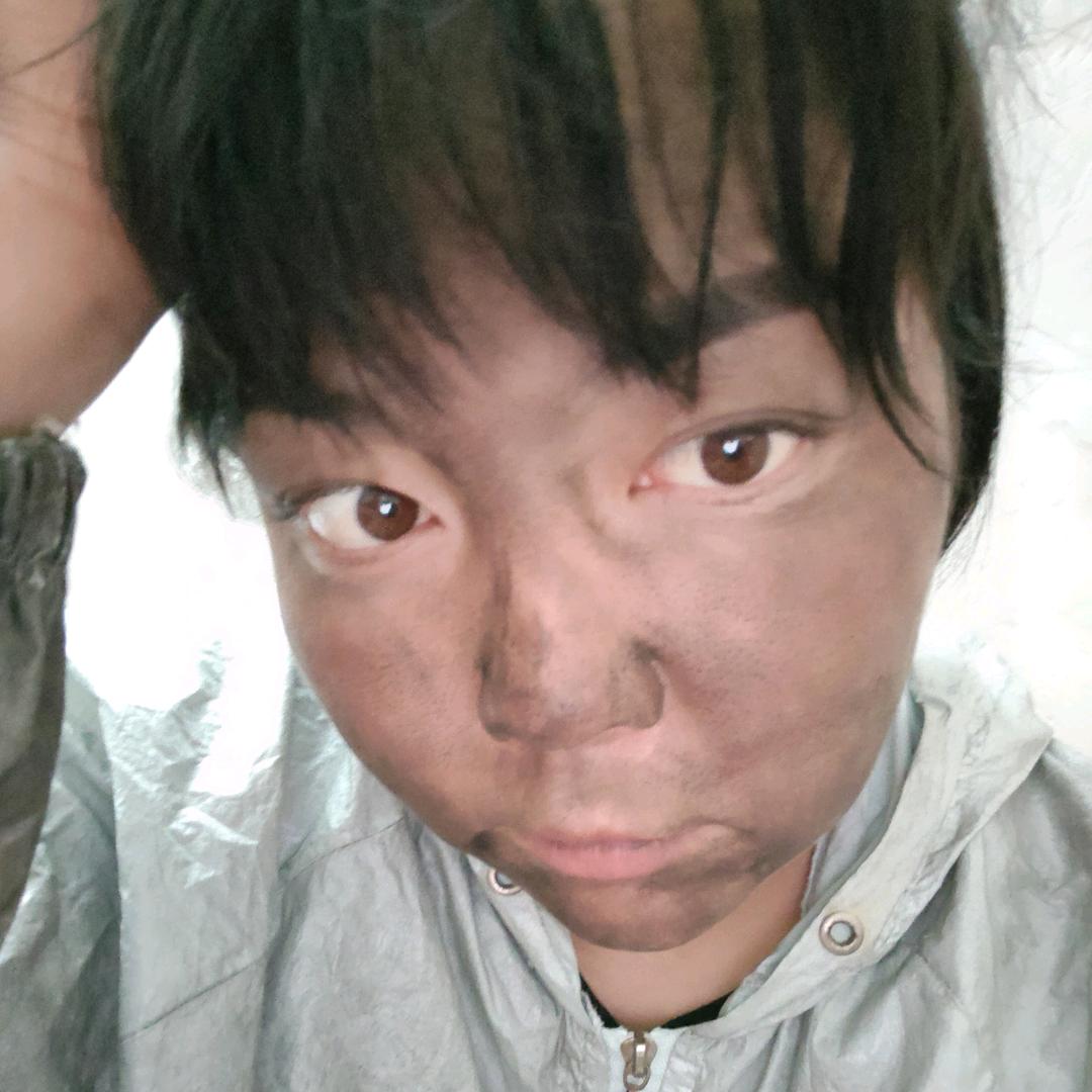 大脸妹