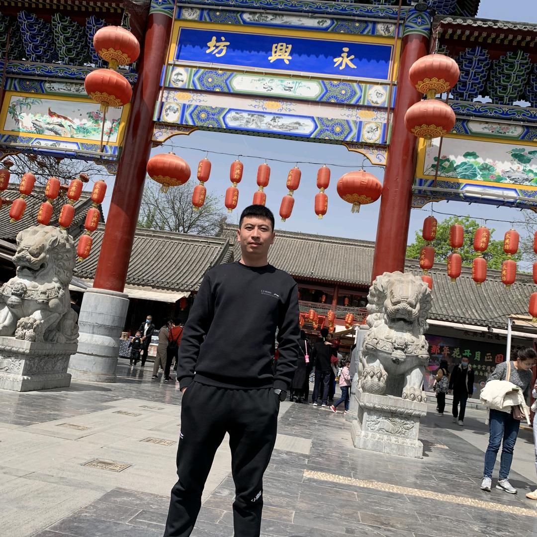 焜少
