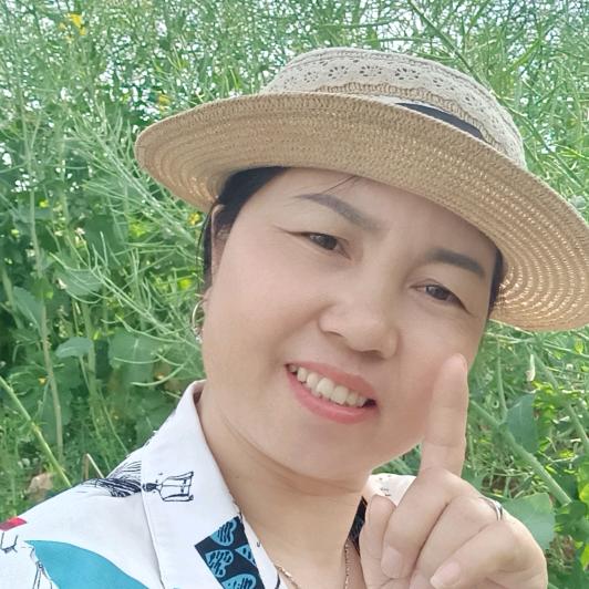 罗平松岗小区环松街扑克娱乐室