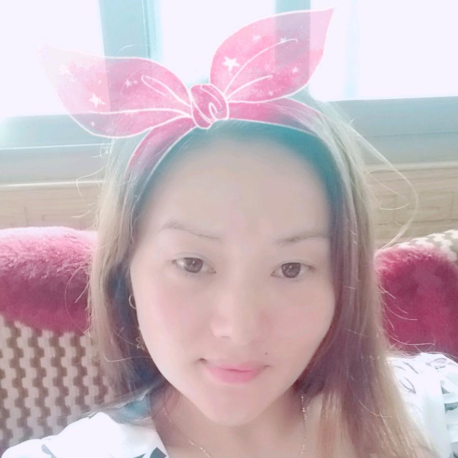 艳子在农村养殖土鸡土鸭